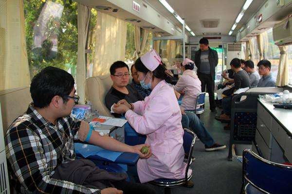 競爭惡劣，獻血車價格也不能成為搶奪市場的主要因素